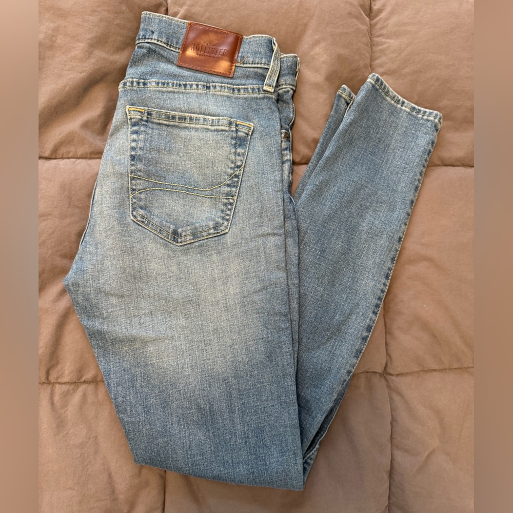 Hollister Blue Straight Jeans Classic Style